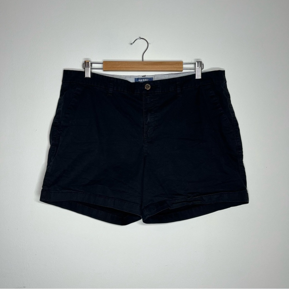 Old Navy Size 16 Black Everyday Shorts Cotton Classic 5in Inseam